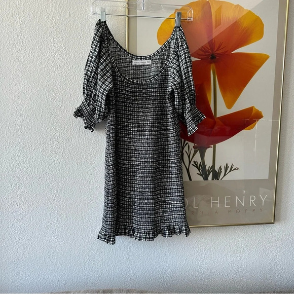 Faithfull the Brand Constantia Smocked Gingham Mini Dress 6 - Picture 5 of 9